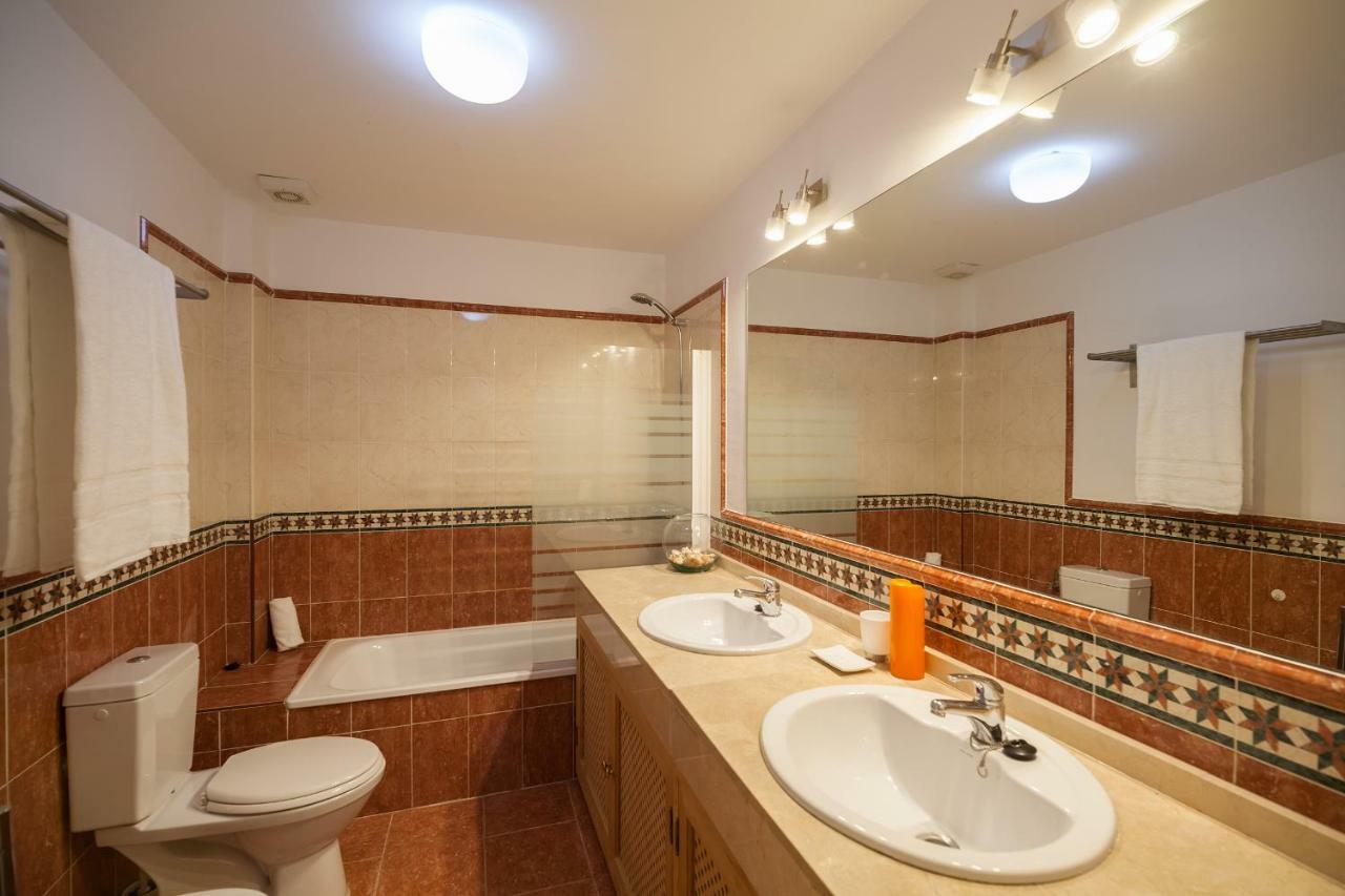 Ferienwohnung El Mirador De Bermuda Beach Estepona Exterior foto